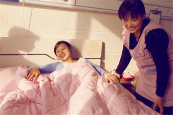 厦门专业培优月嫂、育婴师服务中心——全方位母婴照护专家